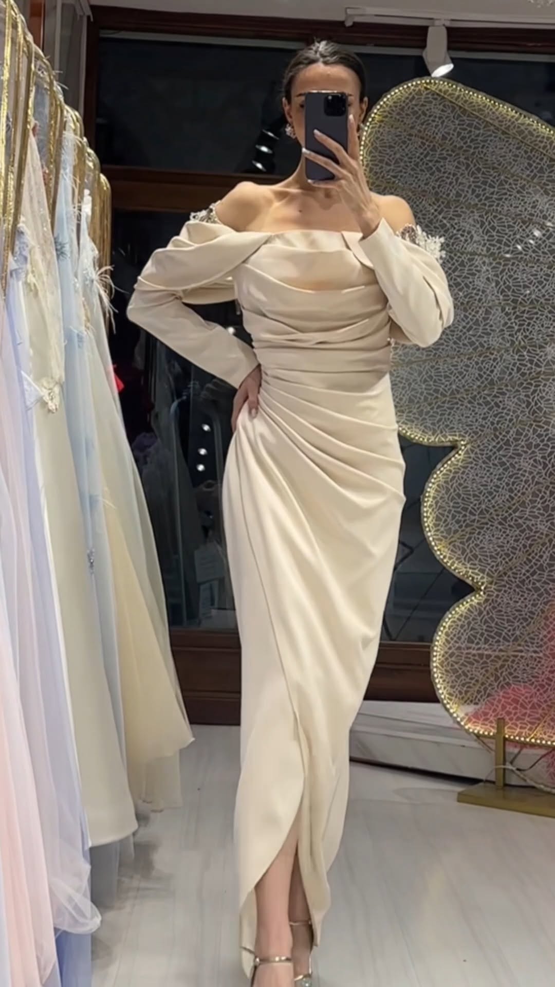 Zuhal Exclusive Instagram içeriği